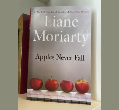 Apples Never Fall